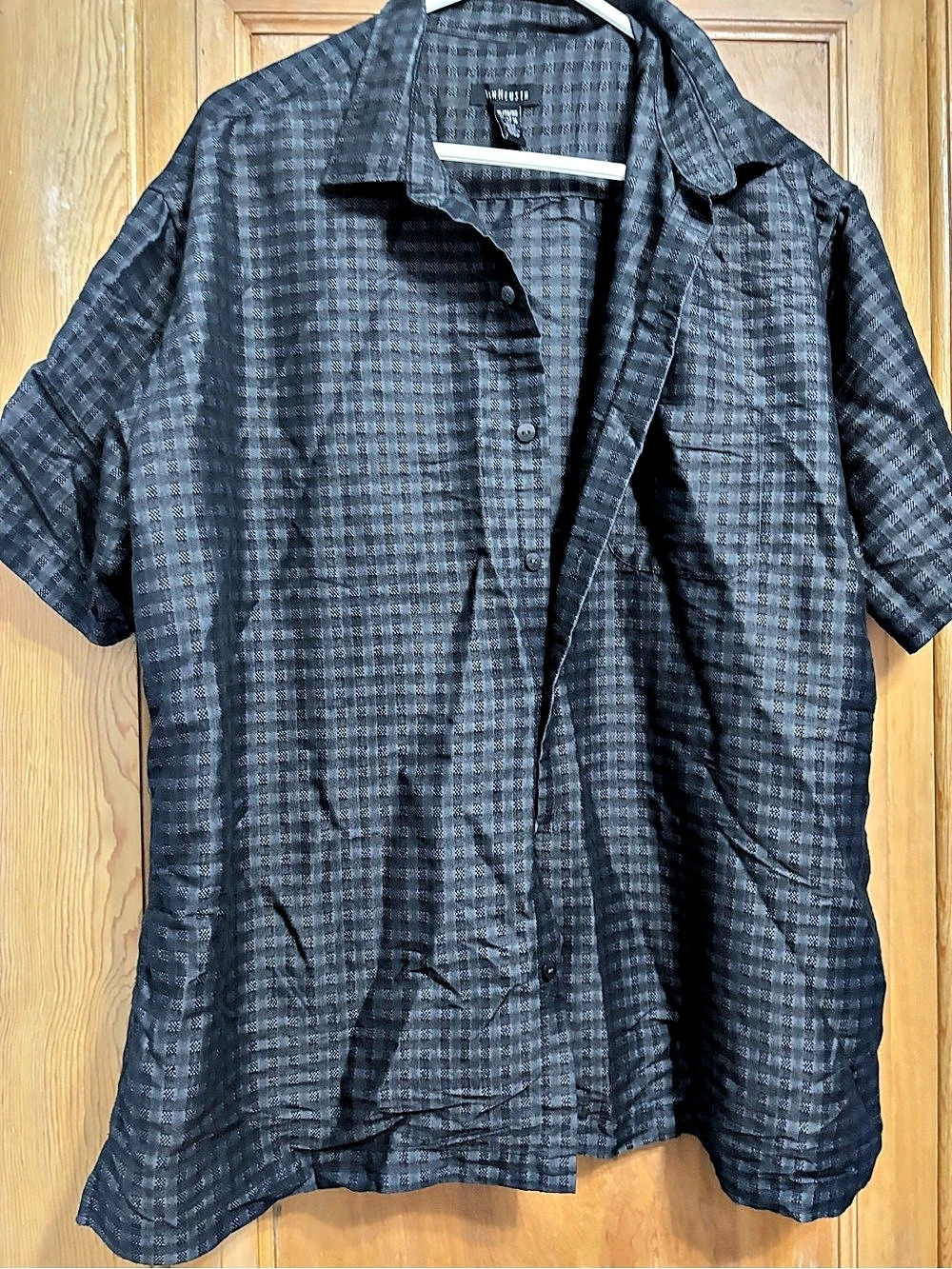 Van Heusen Checkered Button Down Shirt in Black